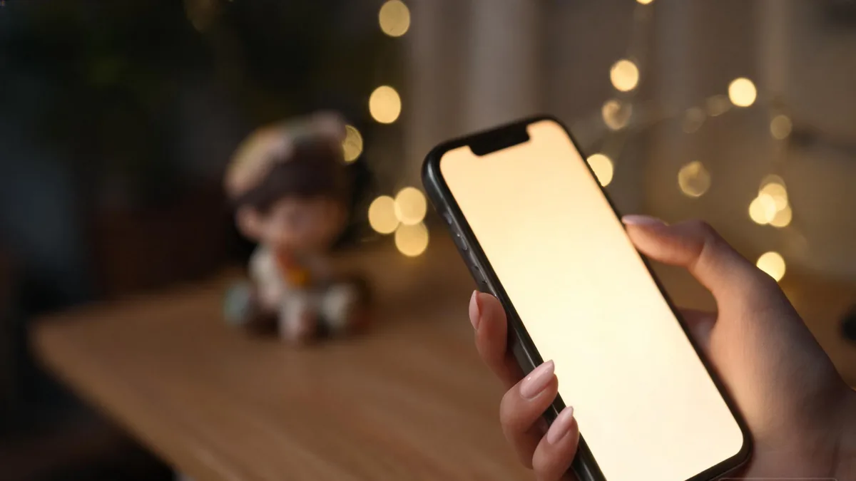 NSFW anime AI girlfriend companion experienced through a chat app, with an adult-style conversation any time you open your phone